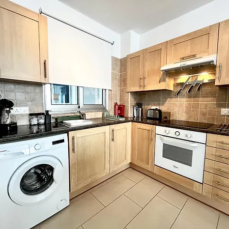 Chromata Lagoon Протарас