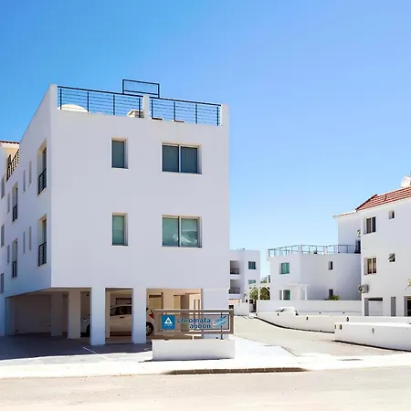 Chromata Lagoon Апартаменты *